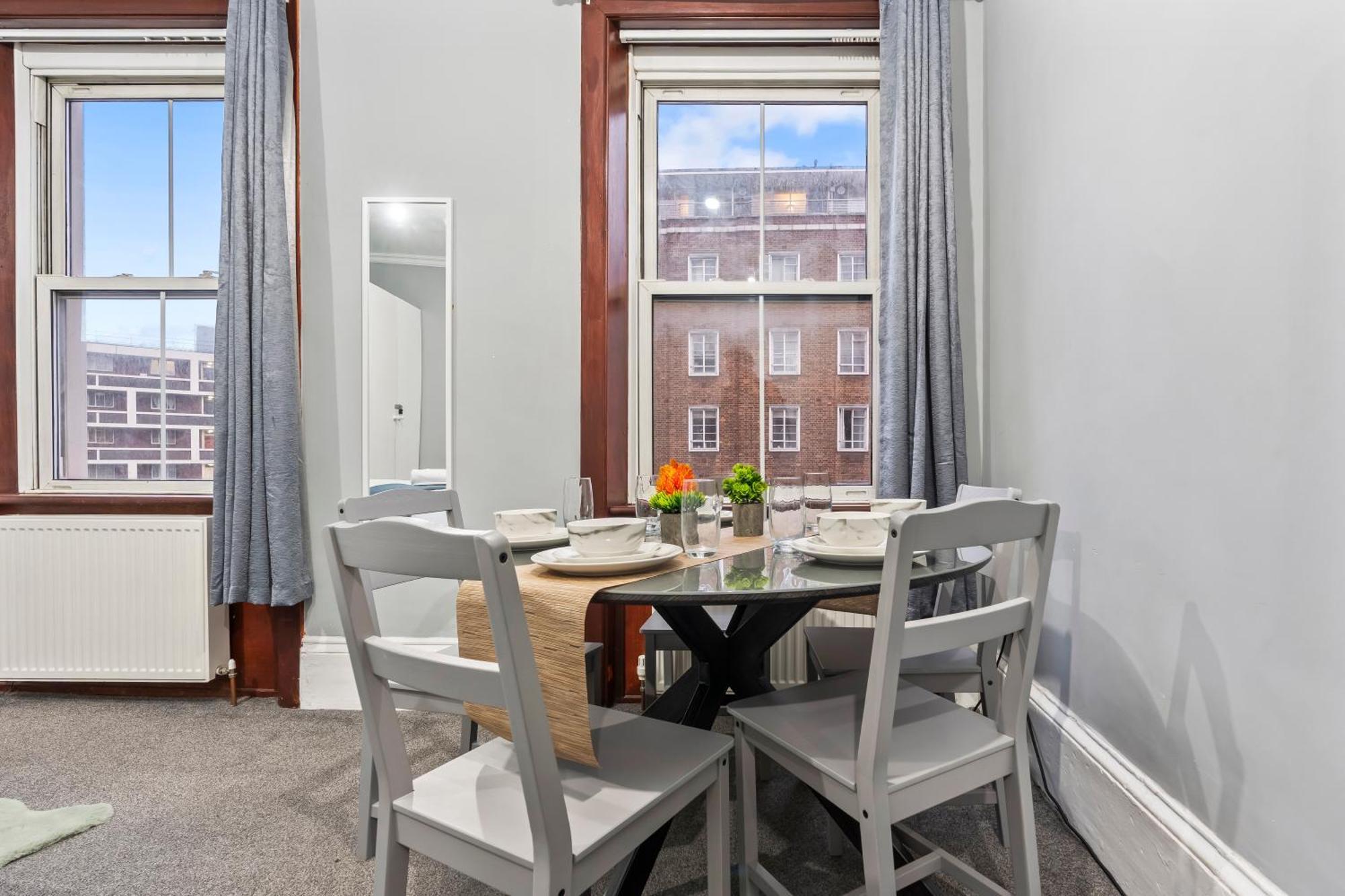 Spacious 3br Flat In Paddington And Hyde Park * Londra